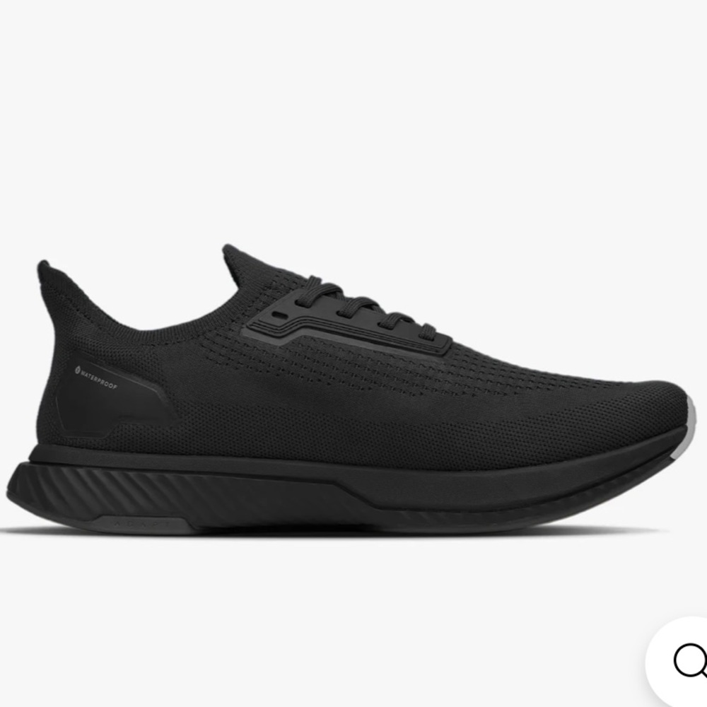 Flux Adapt Waterproof Runner
